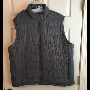 Kenneth Cole Puffer vest